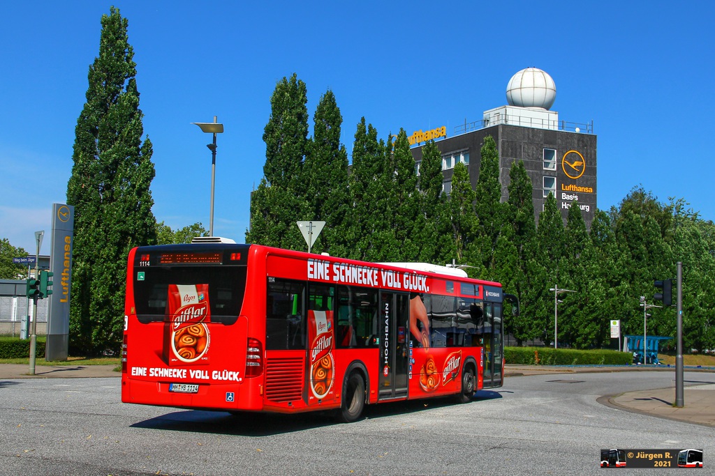 Ein Bild, das Text, Baum, Himmel, Stra�e enth�lt.

Automatisch generierte Beschreibung