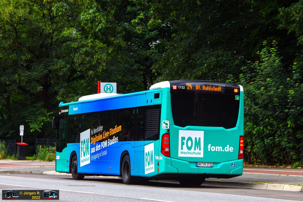 Ein Bild, das Text, Baum, drau�en, Stra�e enth�lt.

Automatisch generierte Beschreibung