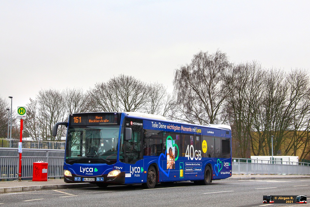 Ein Bild, das Text, drau�en, Bus, Baum enth�lt.

Automatisch generierte Beschreibung