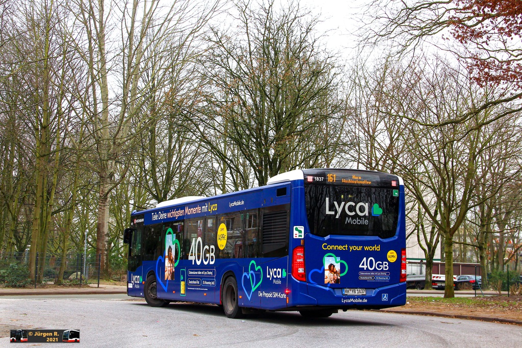 Ein Bild, das Text, Baum, Bus, drau�en enth�lt.

Automatisch generierte Beschreibung