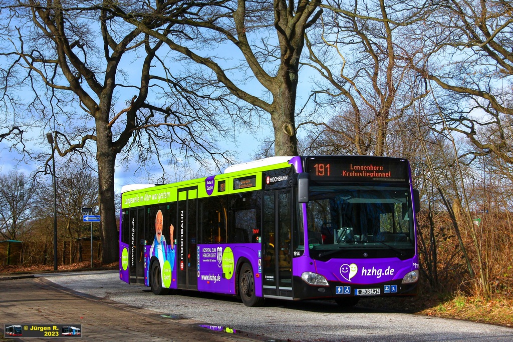 Ein Bild, das Text, Baum, drau�en, Bus enth�lt.

Automatisch generierte Beschreibung