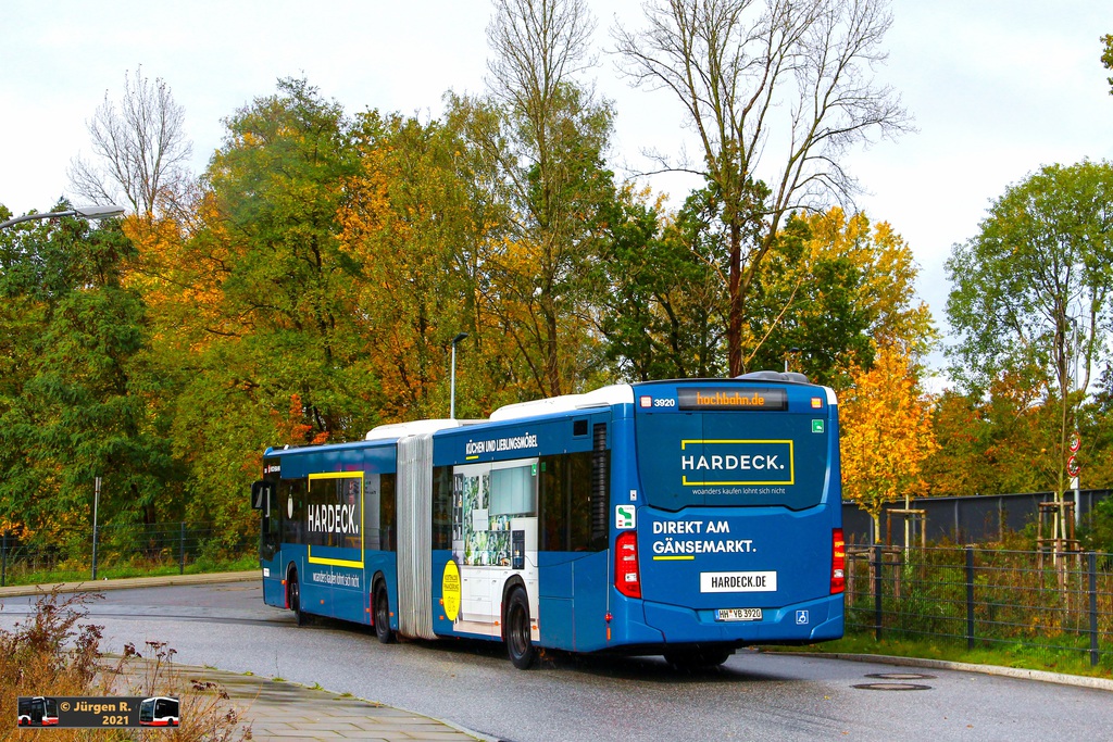 Ein Bild, das Text, Baum, drau�en, Bus enth�lt.

Automatisch generierte Beschreibung