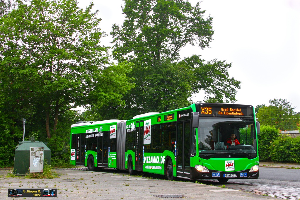 Ein Bild, das Text, Baum, drau�en, Bus enth�lt.

Automatisch generierte Beschreibung