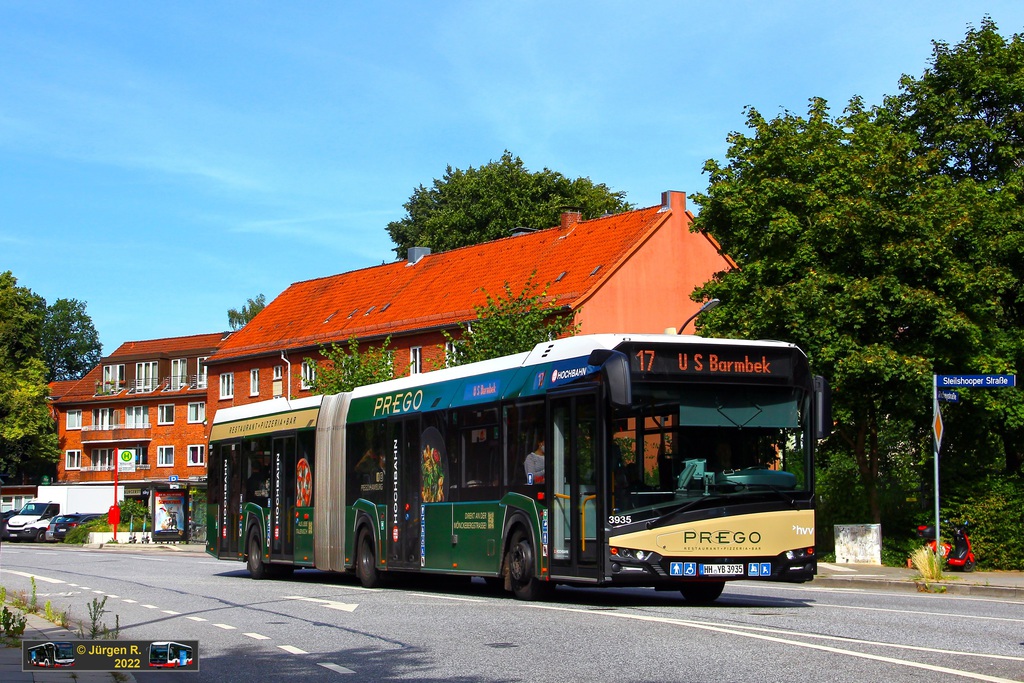 Ein Bild, das Text, Baum, drau�en, Stra�e enth�lt.

Automatisch generierte Beschreibung