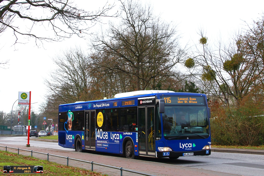 Ein Bild, das Text, Baum, drau�en, Bus enth�lt.

Automatisch generierte Beschreibung