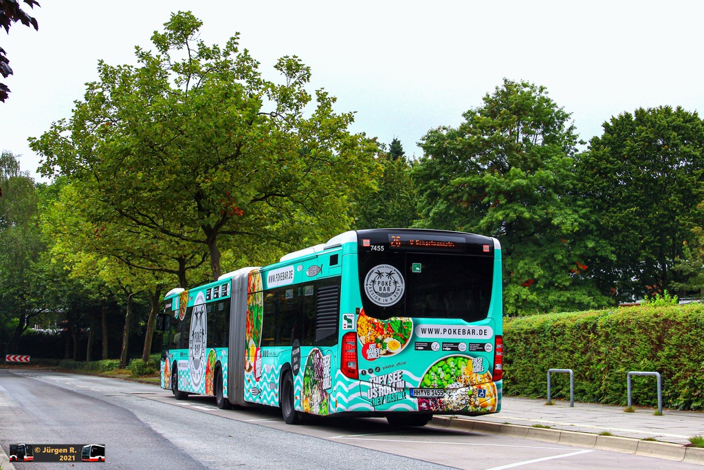 Ein Bild, das Text, Baum, drau�en, Bus enth�lt.

Automatisch generierte Beschreibung