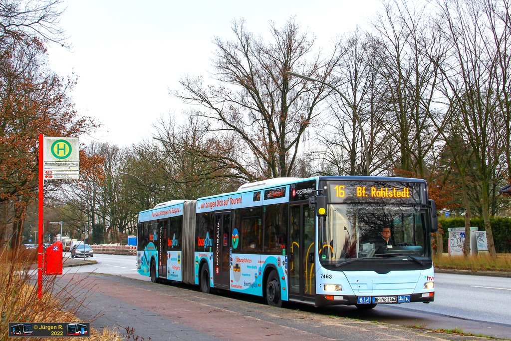 Ein Bild, das Text, Baum, Bus, drau�en enth�lt.

Automatisch generierte Beschreibung