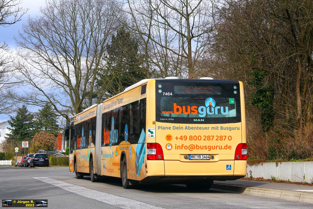 Ein Bild, das Text, Baum, drau�en, Stra�e enth�lt.

Automatisch generierte Beschreibung