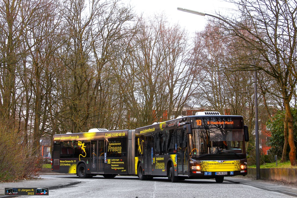 Ein Bild, das Bus, Baum, drau�en, Stra�e enth�lt.

Automatisch generierte Beschreibung