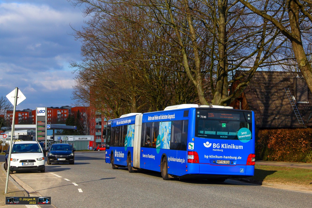 Ein Bild, das Text, Baum, drau�en, Stra�e enth�lt.

Automatisch generierte Beschreibung