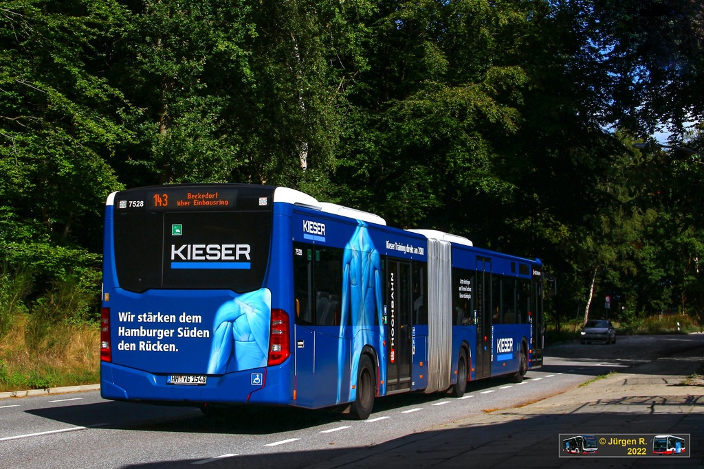 Ein Bild, das Text, Baum, drau�en, Stra�e enth�lt.

Automatisch generierte Beschreibung