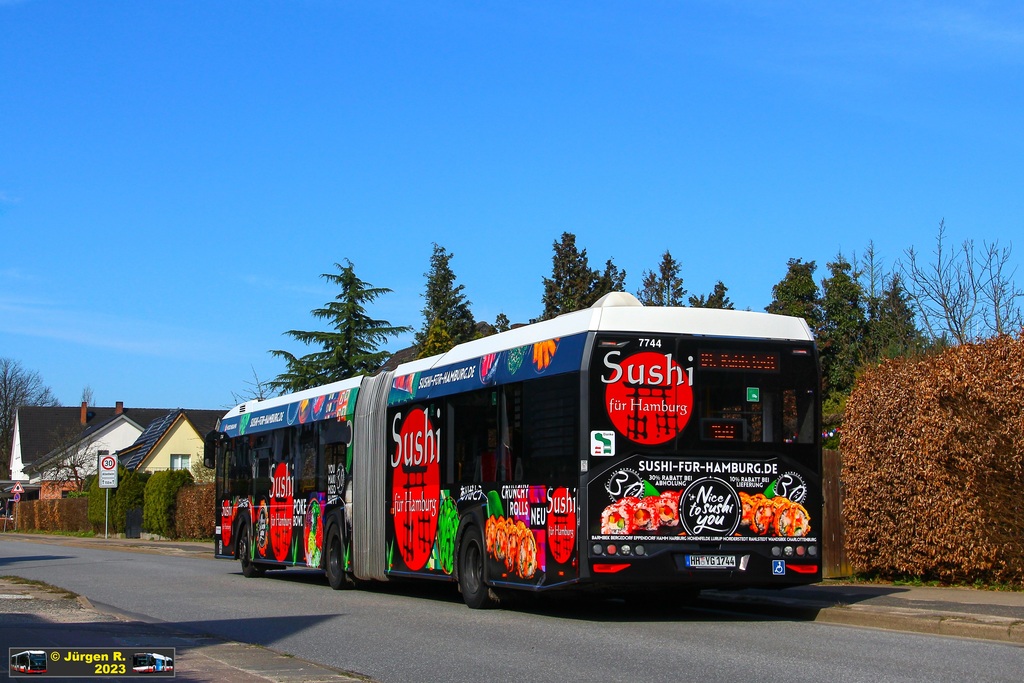 Ein Bild, das Text, Himmel, Baum, Stra�e enth�lt.

Automatisch generierte Beschreibung