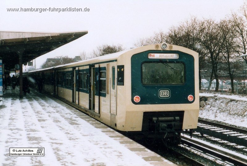 472-230-1,S-Bahn,LA.jpg