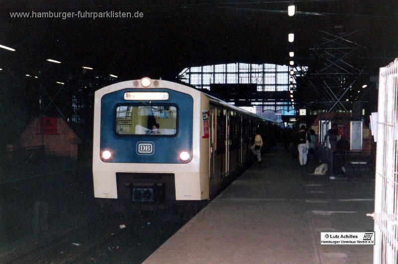 472-233,S-Bahn,LA.jpg