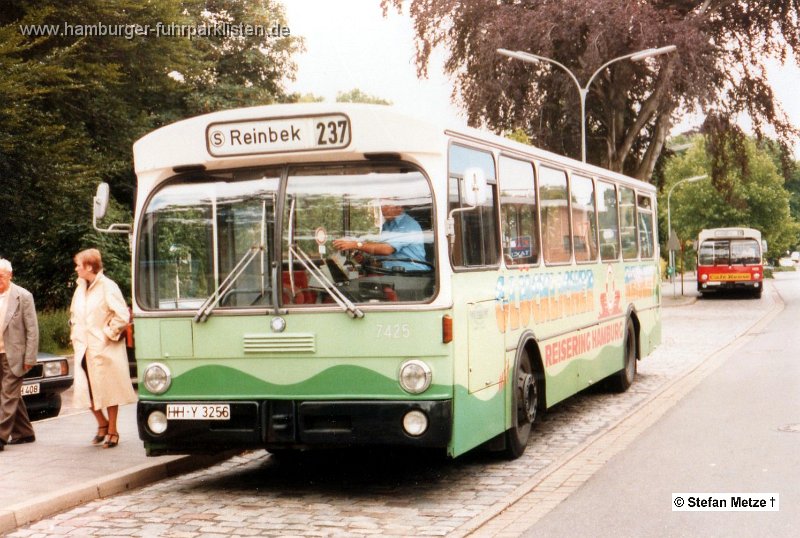 7425-27,VHH,SM.jpg