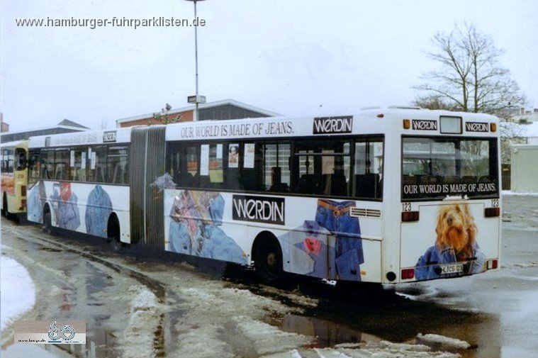 123-33,SL,CB.jpg - CREATOR: gd-jpeg v1.0 (using IJG JPEG v62), quality = 75